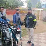 Maa Gauri Paying Guest House