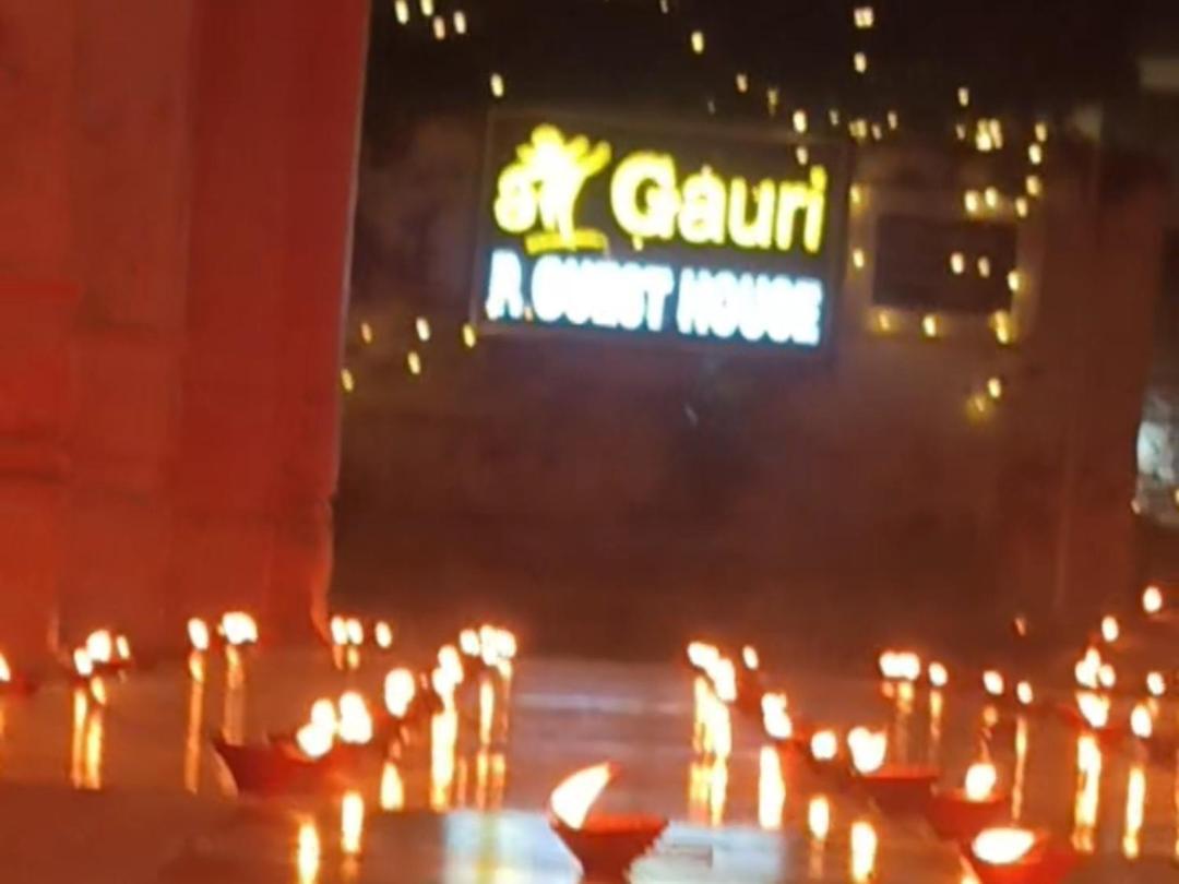 Maa Gauri Paying Varanasi